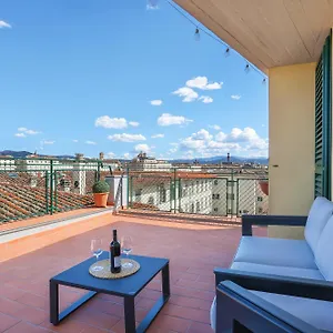 Apartment Penthouse With Big Terrace In Oltrarno